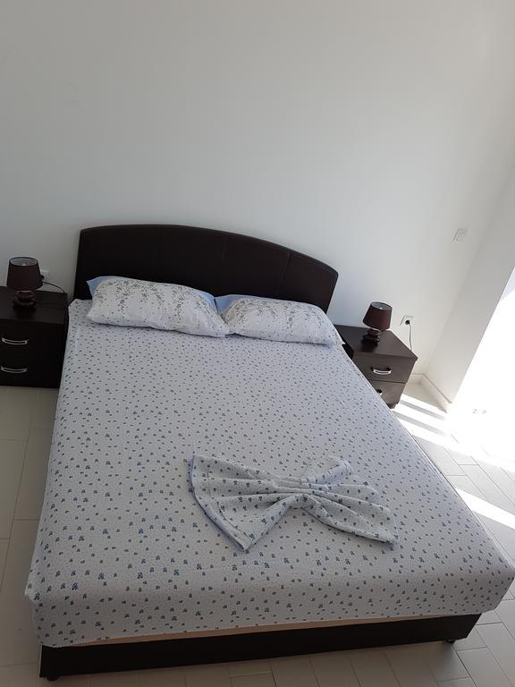 Avdiu Apartment ウルツィニ エクステリア 写真